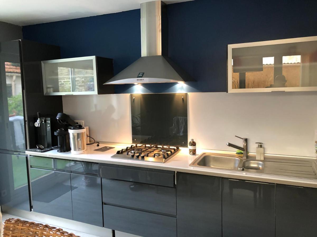 Agreable Maison De Ville ,Calme Avec Tous Les Commerces A 150M Шербур-ан-Котентан Екстериор снимка